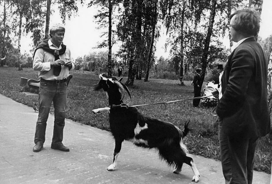 "Гостья из будущего" (1985) - это один из моих любимых советских фильмов детства.-32