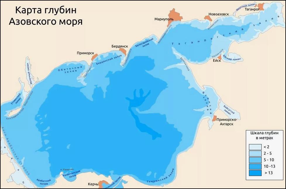 А вот карту течений Азовского моря выставлять нет смысла: они очень ветрены. Как ветер дует – так и формируются подводные течения. Это одна из особенностей, имеющаяся за счет небольшой площади, малой глубины и ее небольших перепадов. Более-менее постоянно движение воды ИЗ Черного моря, и стоковые потоки от Дона и Кубани